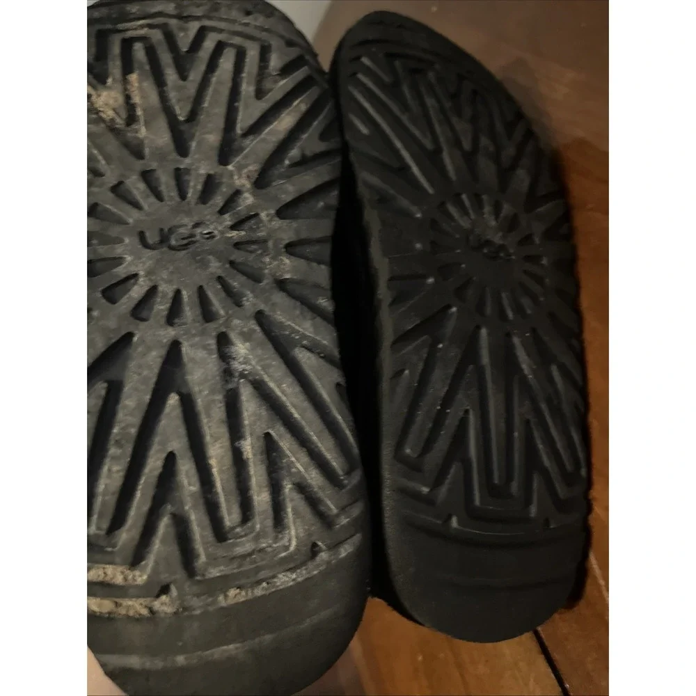 Uggs Jona Boot PS Girls Shoe Size 2 Black 1118890K‎ Preowned